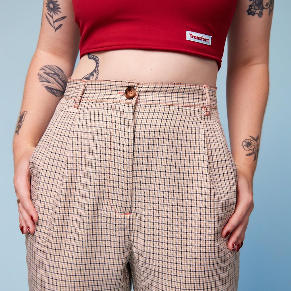 Close-up of the fabric of Tripp Pants – designed for comfort and flexibility.